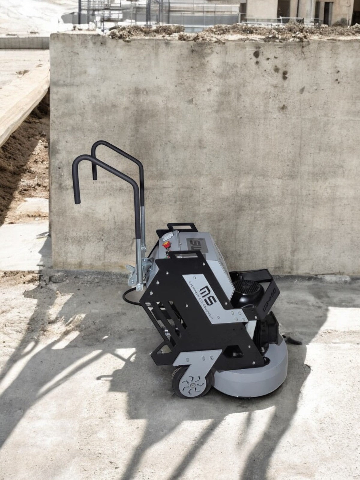 Beton Kazıma Makinesi UG 450