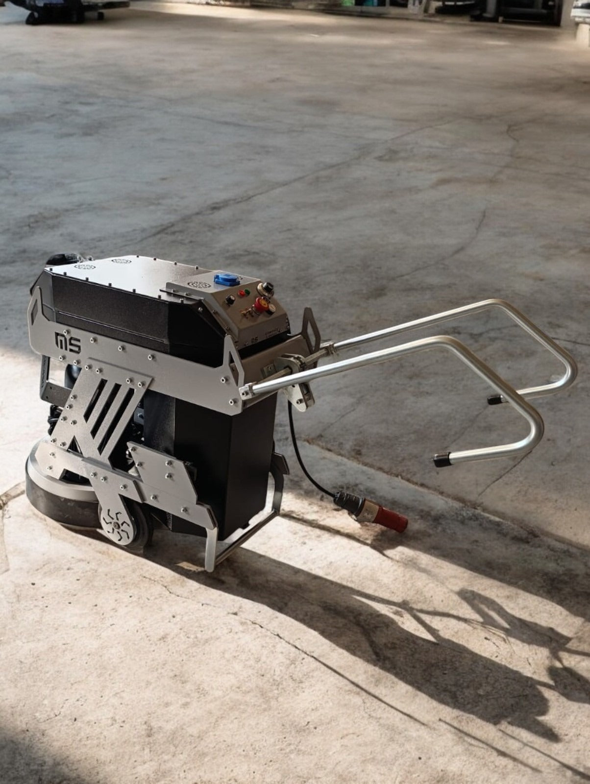 Beton Kazıma Makinesi CG 450