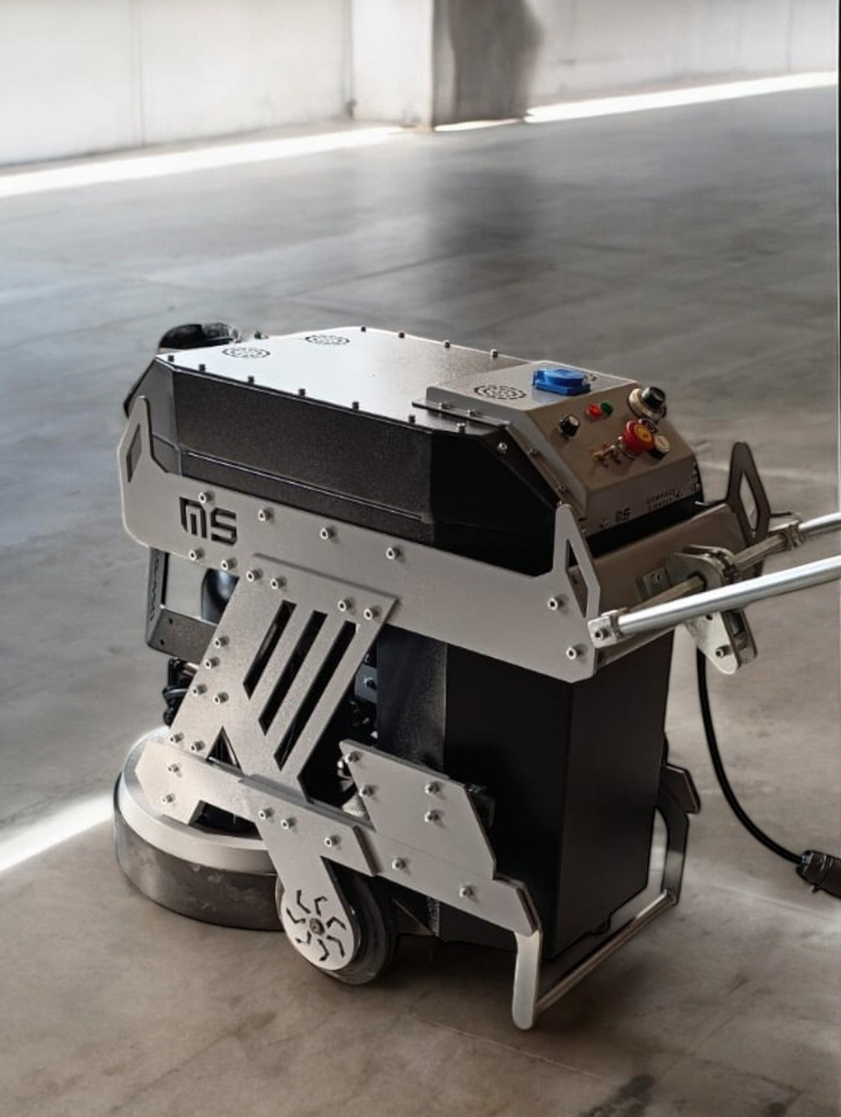 Beton Kazıma Makinesi CG 450
